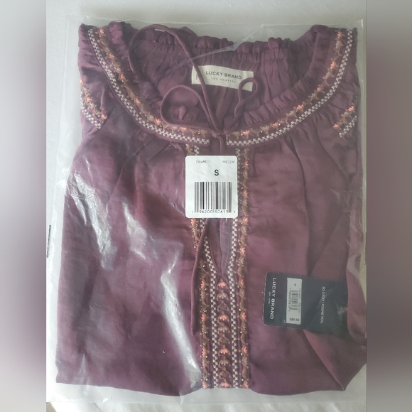 Elegant Embroidered Satin Peasant Top - Picture 6 of 7